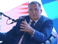 LIJEPI STRAH: Milorad Dodik na stranačkoj tribini otkrio zbog čega više ne smije ići u Sarajevo...