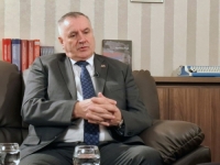 RADOVAN NA DVIJE STOLICE: Nova prepreka za Viškovića, ne može biti upisan u sudski registar