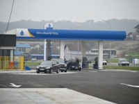 DJELUJU SAMOSTALNO: Rusi spremili milione maraka da preuzmu Krajinapetrol