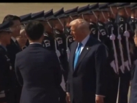 ORKESTAR MU SVIRAO OMILJENU PJESMU: Trump u Južnoj Koreji nagrađen kao 'mirotvorac'