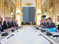 ČLANOVI PREDSJEDNIŠTVA BiH OTPUTOVALI U PARIZ: Sutra će se sastati sa predsjednikom Francuske Emmanuelom Macronom