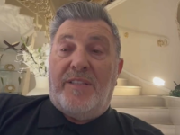 ŠERIF KONJEVIĆ SE U SUZAMA OPROSTIO OD HALIDA BEŠLIĆA: 'Sad kada smo trebali malo uživati, on je otišao...'