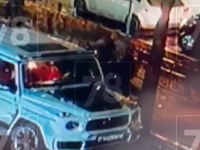 OBJAVLJEN SNIMAK POKUŠAJA OTMICE FUDBALERA: Dramatične scene odigrale se pred prolaznicima (VIDEO)