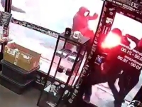 HAOTIČNE SCENE U BEOGRADU: Širi se snimak šokantne tučnjave 'Delija' i 'Grobara'