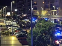 STIŽU JEZIVI SNIMCI IZ CRNOGORSKE PRIJESTOLNICE: Organizirana grupa muškaraca u kapuljačama uzvikuju 'Ubi, ubi Turčina' i 'Turci napolje' (VIDEO)
