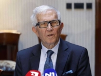 KASIM TRNKA, PROFESOR USTAVNOG PRAVA: 'Proporcionalnost je opšti princip Ustava BiH! Paritet važi samo za domove naroda i Predsjedništvo BiH!'