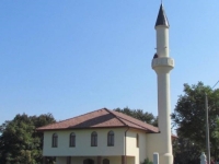 POTRAGA U TOKU: Lopov upao u zeničku džamiju i ukrao novac iz kutije za dobrovoljne priloge