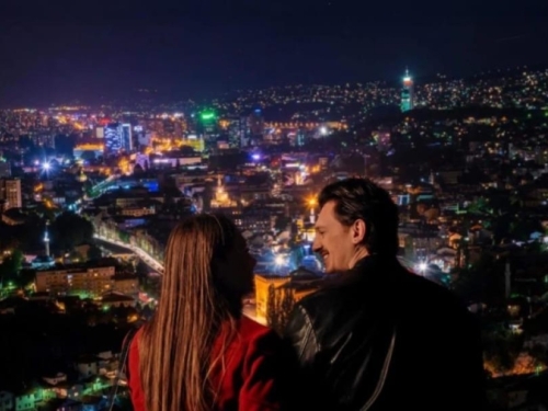 NINO HRUSTEMOVIĆ OBJAVIO 'SVJETLA SARAJEVA': Šeher je oduvijek bio inspiracija, o njemu su pjevali velikani (VIDEO)
