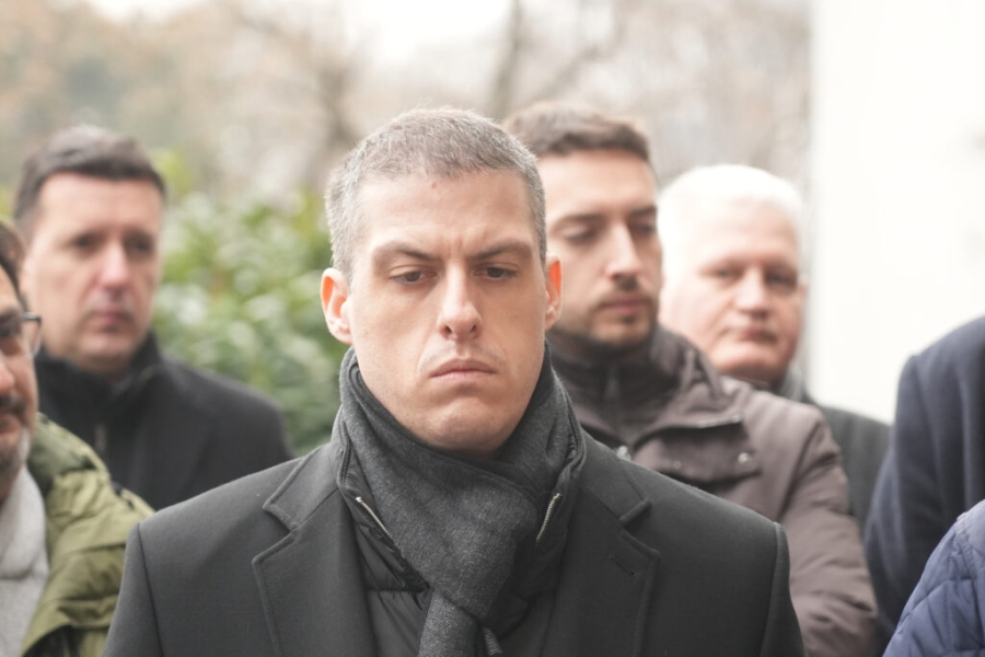 DRAMATIČNA OBJAVA SRBIJANSKOG ADVOKATA KOJEM SU PONOVO UPUĆENJE PRIJETNJE: 'Samo pucajte, čekam vas'