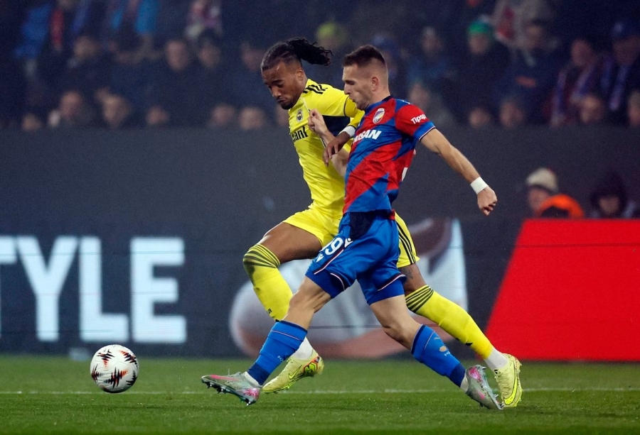 BARBAREZ ZADOVOLJNO TRLJA RUKE: Amar Memić strijelac pred okupljanje Zmajeva (VIDEO)