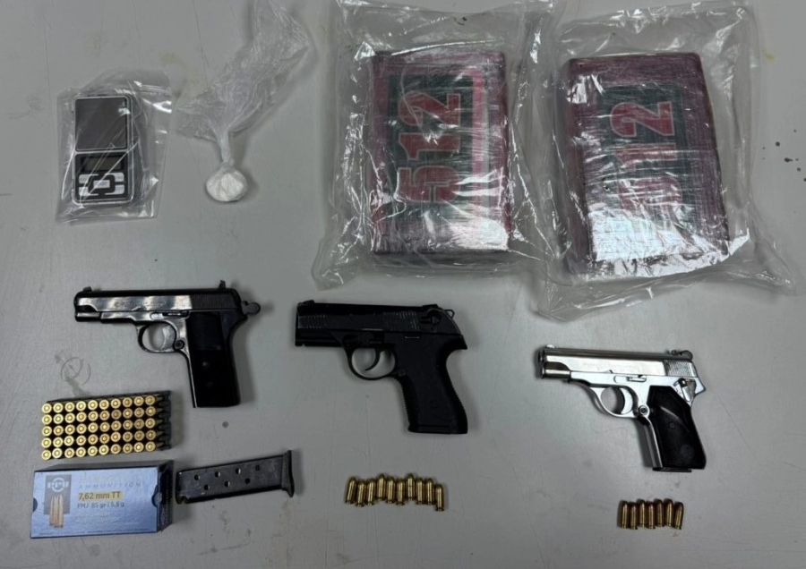 VELIKA AKCIJA MUP-a TK:  Zaplijenjeno više od dva kilograma kokaina, oružje i novac, dvoje uhapšeno