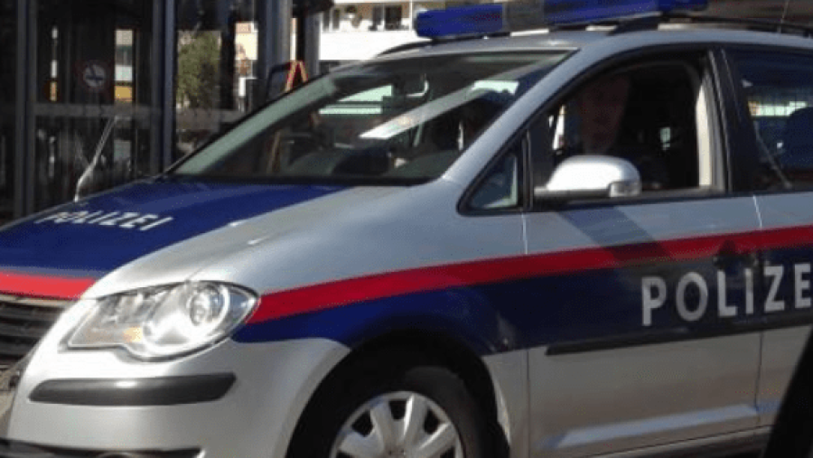 HOROR U EVROPSKOJ ZEMLJI: Majka slučajno pregazila jednogodišnju kćerku