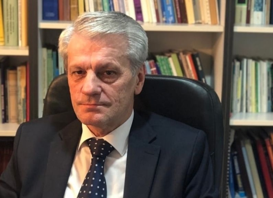 PRAVNI EKSPERT ENVER IŠERIĆ: 'Vječnih političara kao što je Špirić u BiH ima 'na preskakala''