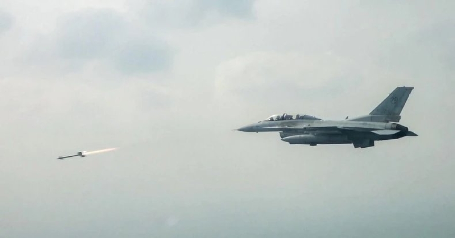 ORUŽJE MANJE OD LJUDSKE RUKE RUŠI PUTINOVE OPASNE DRONOVE: NATO to nije uspio ni sa raketama vrijednim 570.000 DOLARA, ali postoji jedna CAKA (FOTO)