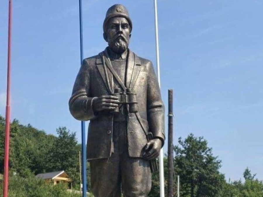 PREDAJ ILI ĆEŠ U ZATVOR: Sud naredio mitropolitu Metodiju da spomenik zločinca Đurišića...