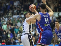 'SB' NA LICU MJESTA: Zmajevi odigrali sjajno prvo poluvrijeme protiv Srbije, na pauzu idu sa prednošću (FOTO)