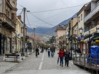 GUŠENJE SLOBODE I DEMOKRATIJE: Njemački 'Arte' snimio kako državne firme sijeku kablove u Vranju - na udaru operateri koji prikazuju N1 i Novu