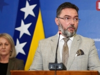 STAŠA KOŠARAC PROZIVA LIDERA NIP-a: ' Dok je nama Dine i sličnih, nema razloga za brigu'