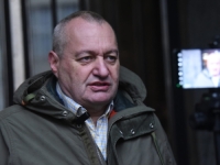 SRĐAN MILIVOJEVIĆ POZVAO GRAĐANE DA SE NE RAZILAZE: 'Ovdje se vodi epska borba naše generacije za slobodu; Pogledajte kako se Vučić ruga Dijani Hrki, koja je izgubila sina'