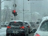 SNIJEG IZAZVAO HAOS U SARAJEVU: Semafori van funkcije, brojne ulice još nisu očišćene