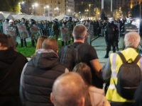 MUZIČARI ČIJE SE PJESME PJEVAJU U ĆACILENDU SE OGRAĐUJU: Izvinjenje Dijani Hrki i građanima, zloupotrebljavaju naš rad