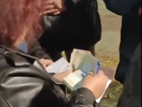 OSVANUO SNIMAK PODJELE 'ĆACI-DNEVNICA': 'Bili su toliko zagledani da...' (VIDEO)