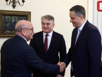 KOMŠIĆ I BEĆIROVIĆ OBRAZLOŽILI GLASANJE U PREDSJEDNIŠTVU BiH: 'Glasali smo kako 22.500 radnika...'