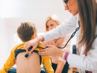 KORONA VIRUS OPET HARA: Najveća opasnost prijeti djeci