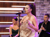 PJEVAČICA ZGROZILA SVE DETALJIMA SA  NASTUPA: 'Imali su ODNOS SA DJEVOJKAMA NA STOLU, a meni naredili da...'