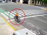 NEVJEROVATAN SNIMAK SA RASKRSNICE: Kada pljačka krene u neželjenom pravcu zbog hrabrog otpora žene... (VIDEO)