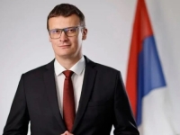 BOŽOVIĆ ODGOVORIO DODIKU DA SU PRIJEVREMENE IZBORE 'NAMETNULI MUSLIMANI': 'Alijina tri ZLATNA LJILJANA, Dodik, Živko i baba Biljana'