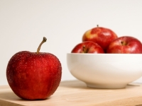 ŠTA KAŽU STRUČNJACI: U koje doba dana treba jesti jabuku