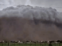 STRAVA IZNAD BUENOS AIRESA: Meteorolozi u panici (VIDEO)