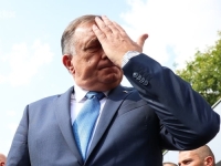 DODIK U PANICI: Vlast u RS-u želi podići kredit kako bi se mogle 'regulisati' i penzije