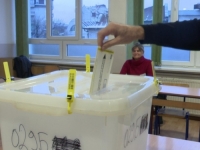 PODACI IZBORNOG ŠTABA SDS BIJELJINA: Nisu zabilježene veće nepravilnosti, do podne na biračka mjesta izašlo...