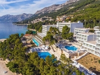 NEVJEROVATNA PRIČA S MAKARSKE RIVIJERE: Strani državljanin izašao iz vozila pred hotelom, pa ostao u nevjerici...