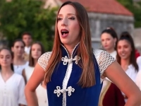 'VESELI SE SRPSKI RODE': Vlast u Srbiji masovno otkazuje koncerte crnogorske pjevačice...