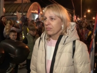 MAJKA POGINULOG U PADU NADSTREŠNICE SE OBRATILA POLICAJCIMA: 'Pored vas ovoliko izletjelo je pet 'ćacija', zar vas nije sramota?'