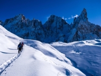 PETORO NIJEMACA POGINULO U LAVINI: Među njima 17-godišnja djevojka i njen otac