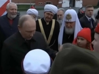 NEVJEROVATAN DOGAĐAJ NA CRVENOM TRGU: 11-godišnjakinja se suprotstavila Putinu pred svima i PONIZILA GA! (VIDEO)