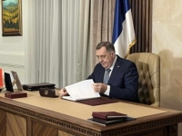 USTAVNI SUD BiH U PROBLEMU: Ukoliko ne proglase Vladu RS nelegalnom ispašće da je Dodik funkciju predsjednika RS-a napustio voljom Narodne skupštine, a ne odlukom CIK-a!