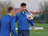 REPREZENTATIVCI BiH TRENIRALI U BUTMIRU: Spremni su da obraduju naciju (FOTO)