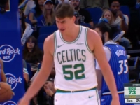 SPEKTAKL NA NBA PARKETIMA: Pogledajte kako je Luka Garza potezima izluđivao protivnike...