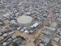 ŽIVOT U NEHUMANIM USLOVIMA: Skoro 300 hiljada domova uništeno u Gazi, porodice zimu dočekuju u šatorima