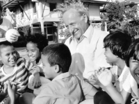 POSTHUMNI PAD HERMANNA GMEINERA: Srušen mit o osnivaču SOS Dječijih sela