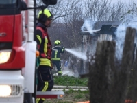 VATRENA STIHIJA U SUSJEDSTVU: Izgorjela velika hala, povrijeđeni radnici