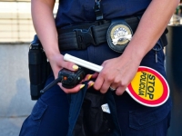 KOMBI SLETIO S CESTE: Osobe iz vozila pobjegle prije dolaska policije