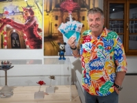 DISKOGRAFSKE NASLOVNICE IVICE PROPADALA - OD OLIVERA DO KEMALA: Izložba '50 nijansi muzike' u Sarajevu