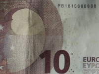 PAZI, PREVARA: U Bosni i Hercegovini su se pojavile lažne novčanice, policija upozorava na jedan detalj...