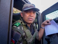 I TO JE MOGUĆE: Predsjednik pronašao dragi kamen od 300 kilograma u predsJedničkoj palati (VIDEO)